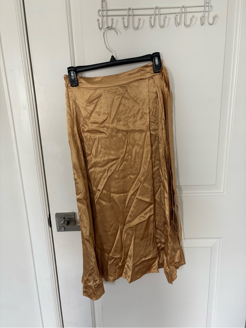 H&M Satin Midi Skirt in Caramel